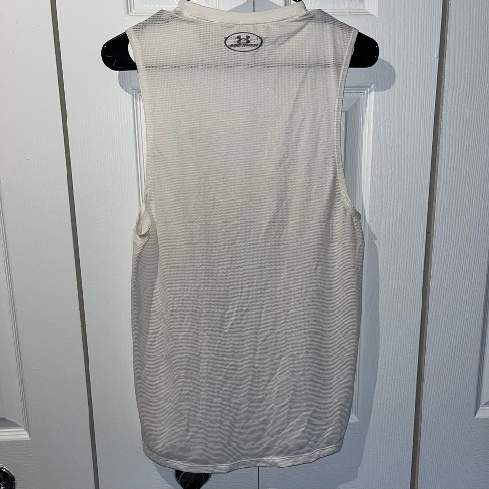 Under Armour Size SM Heatgear Sonic Fitted Tank - Picture 3 of 4
